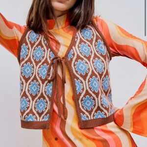 Cider Tie-Front Vest